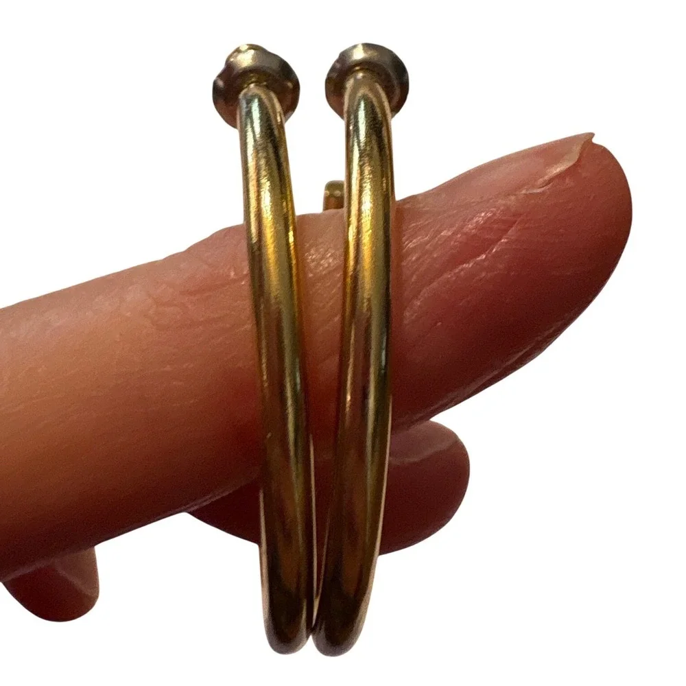 Classic Gold Tone Medium Round Hoop Earrings 1‎ Inch Polished Minimalist Post